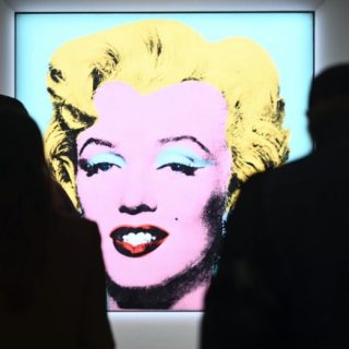 この価格は妥当？ アンディ・ウォーホル「撃ち抜かれたマリリン