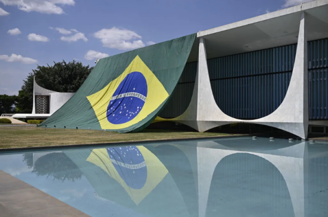 最終価格 希少 ブラジル建築 Building Brasilia 建築 作品集 fotor_2023_1_12_16_30_26_fa5b2
