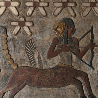 古代エジプトの12星座を描いた壁画群を発見。ライオンの仮面に翼と