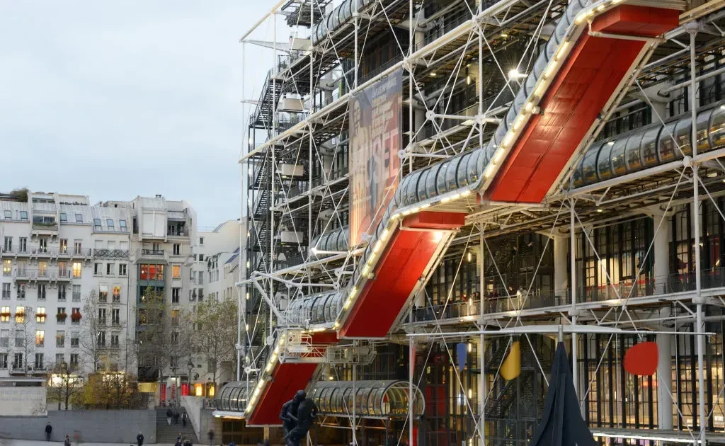 パリ・ポンピドゥーが2025年から5年間休館。総額385億円の改修