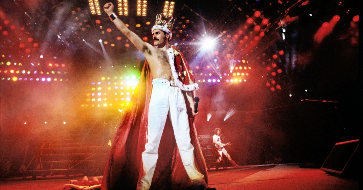 フレディ・マーキュリーのプライベート・コレクションがオークションへ