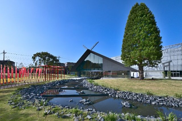 アートで開運！ 杉本博司が手掛けた神社からアーティスト作のおみくじ