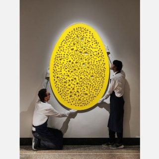 Golsa Golchini 原作『ルーチョ・フォンタナへのオマージュ』 ルーチョ・フォンタナの傑作がオークションに！ 予想落札額は史上最高