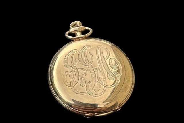 tn_Watch_4d915eb88a-640x427.jpg