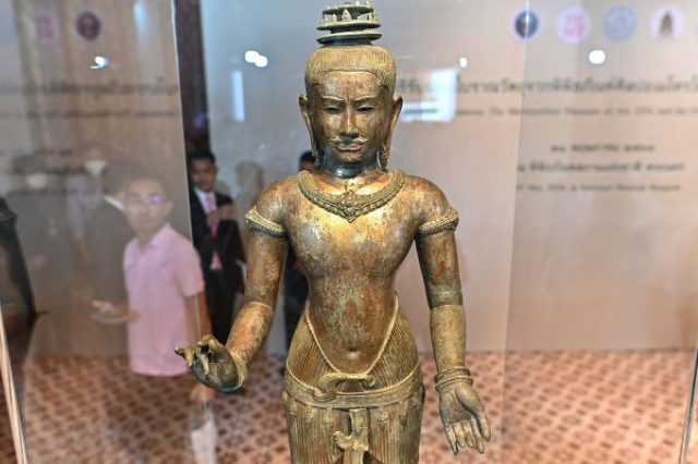 【貴重】タイ仏像　19世紀　古銅鍍金仏 ガンダルヴァ 貴重】タイ仏像 19世紀 古銅鍍金仏 ガンダルヴァ 貴重】タイ仏像 19