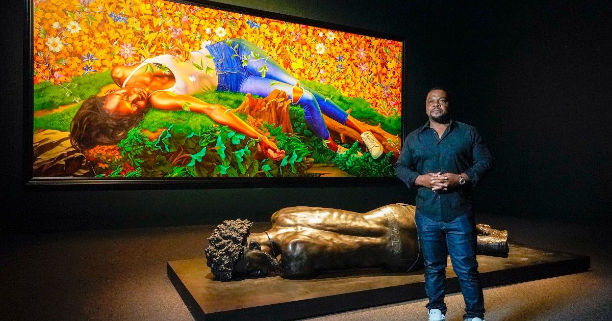 元恋人が「極端な暴力」と「激しい感情操作」を受けたと告発。ケヒンデ