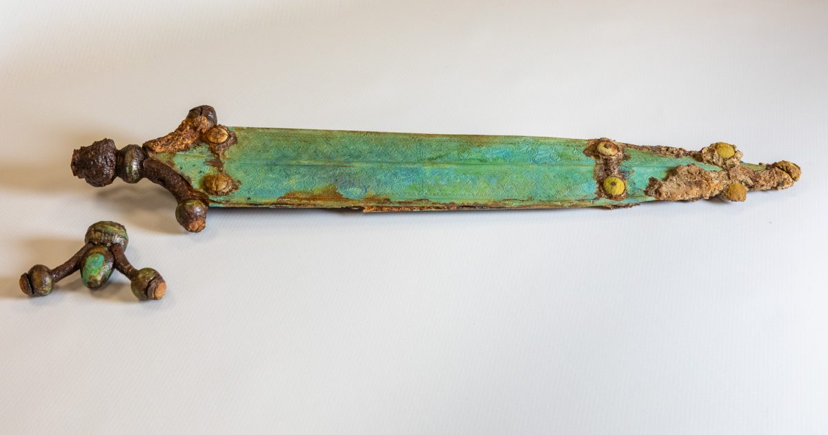 490020911_1059084392916666_850