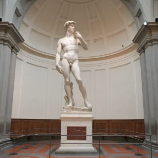 大セール 特大 博物館 ダビデ像The Brucciani Collection ルネサンス期を象徴する傑作、《ダビデ像》の誕生秘話を振り返る
