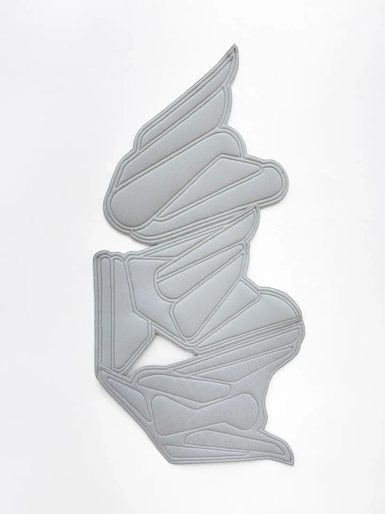 ジュリア・クレツレスク《Fuselage, ergonomics of temper》(2024)。Photo: Courtesy Fragment Gallery, New York