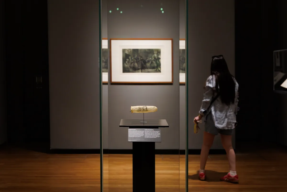 羊の腸でできたコンドームは、洗って再利用されることもあったようだ。Photo: Kelly Schenk/Rijksmuseum