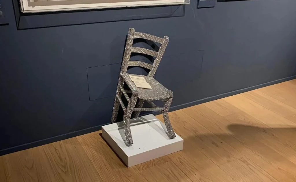 絵画 ファンゴッホリスペクト 椅子 絵画 ファンゴッホリスペクト 椅子 作品解説】フィンセント