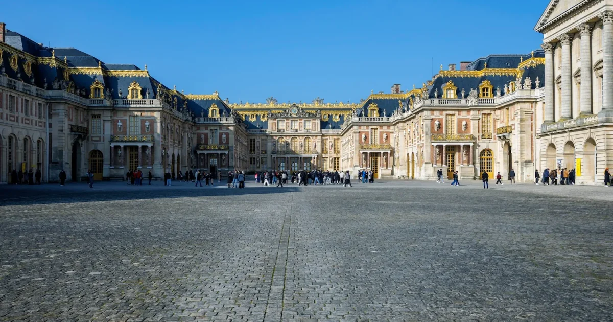 華麗なる宮廷 ヴェルサイユ展　Fastes de Versailles ヴェルサイユ展 : 華麗なる宮廷 : 太陽王ルイ14世からマリー