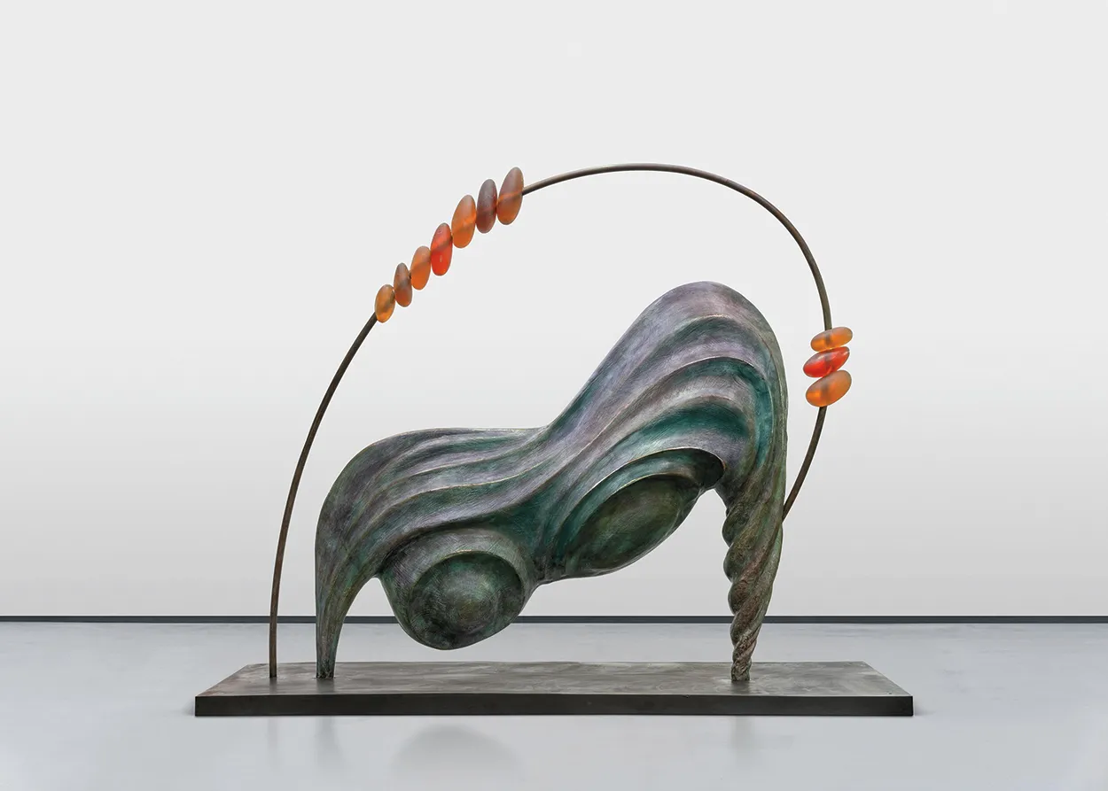 カミーユ・アンロ《73 / 37(Abacus)》(2024) Photo: Photo Nicolas Brasseur. ©Camille Henrot. Courtesy the artist and Hauser & Wirth.