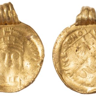 Fake-Byzantine-Coin-Pendant-