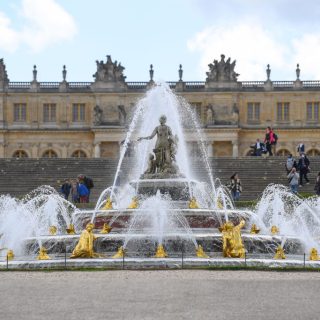 ヴェルサイユ宮殿にあるラトナの噴水。Photo: Pascal Le Segretain/Getty Images