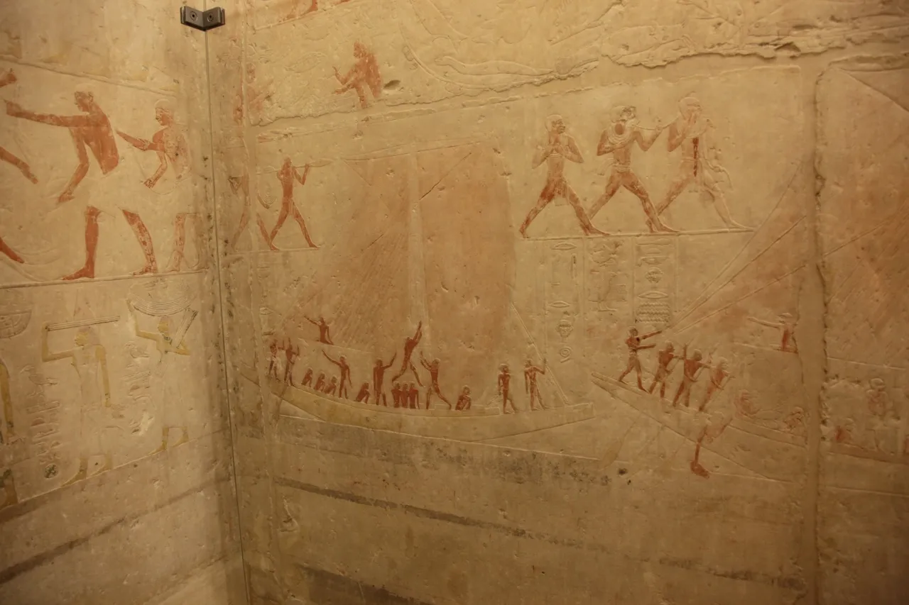 アケテテプのマスタバ（紀元前2445–2385年頃）　Photo: ©2003 Musée du Louvre, Dist. GrandPalaisRmn/ Christian Décamps
