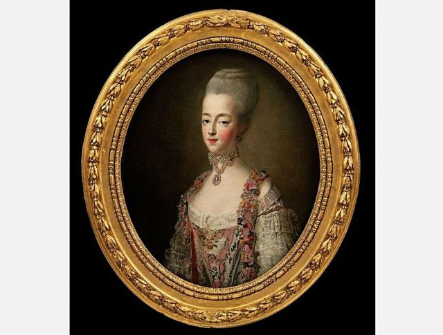 tnMarieAntoinette-640x485.jpg