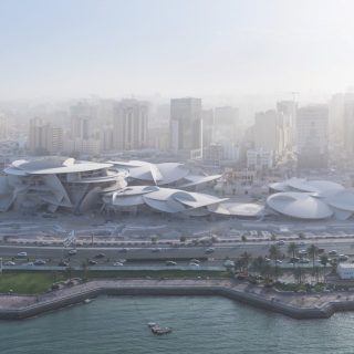 ジャン・ヌーヴェル設計のカタール国立博物館。2019年ドーハに開館した。Photo: Iwan Baan