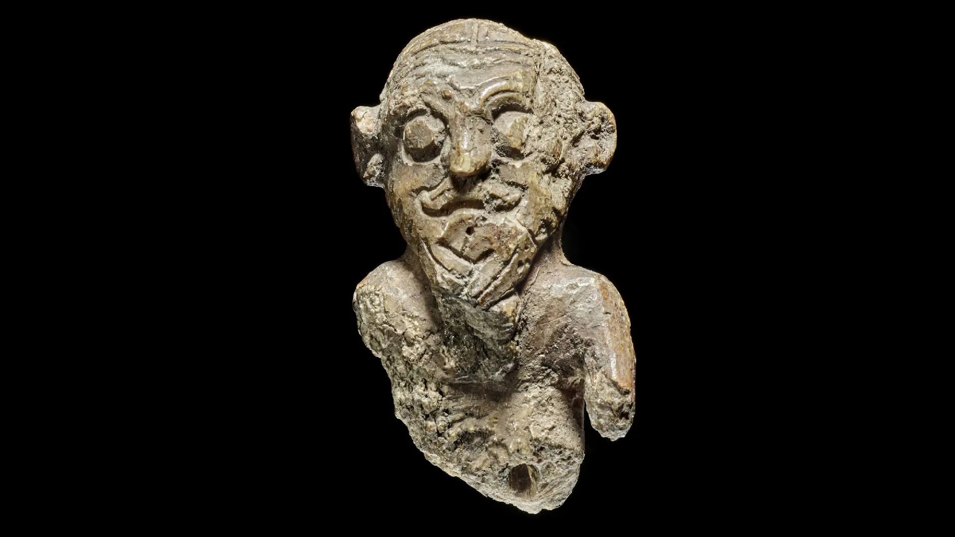 新たに調査が行われた、デンマーク国立博物館所蔵のバイキング時代のゲーム駒。Photo: Courtesy the National Museum of Denmark.