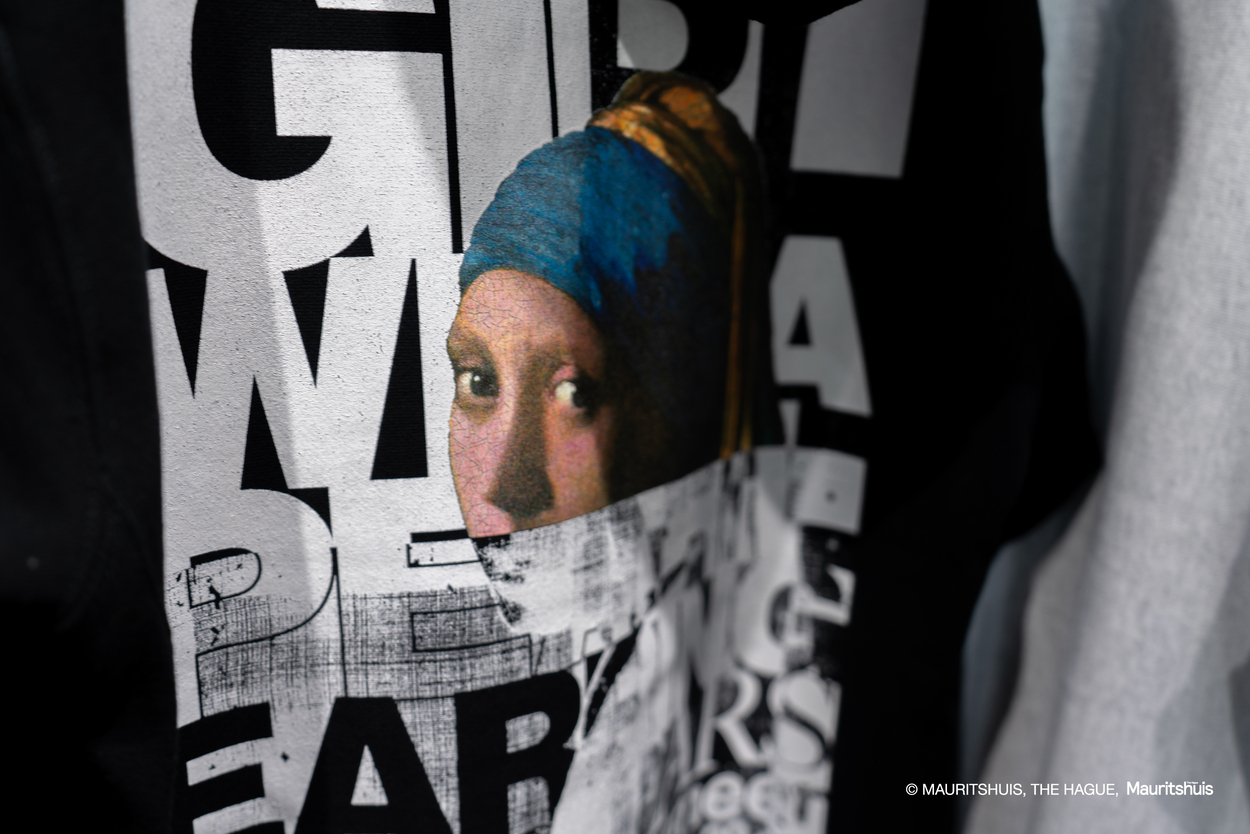 フェルメール《真珠の耳飾りの少女》360周年を祝うコラボコレクション、1月10日に発売開始