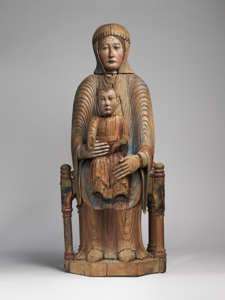 玉座の聖母子像（1175-1200年頃）。Photo: Metropolitan Museum of Art