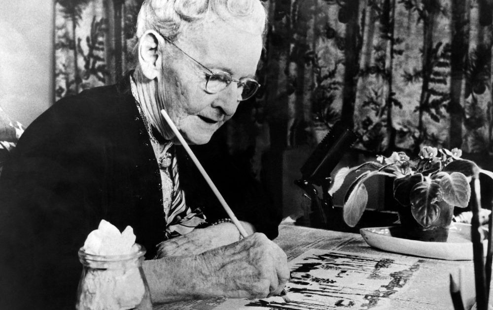 80歳手前で名声を掴んだグランマ・モーゼス──6点の重要作から、その