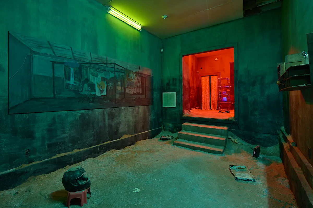 アルトゥーロ・カメーヤ《Whatever comes first》（2024）Photo: Alex Marks/Courtesy of the artist, Prospect 6, and Grimm, London, New York, and Amsterdam