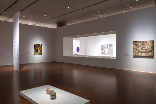 絵画とはなにか」を追い続けた画家の物語──「中西夏之 緩やかに