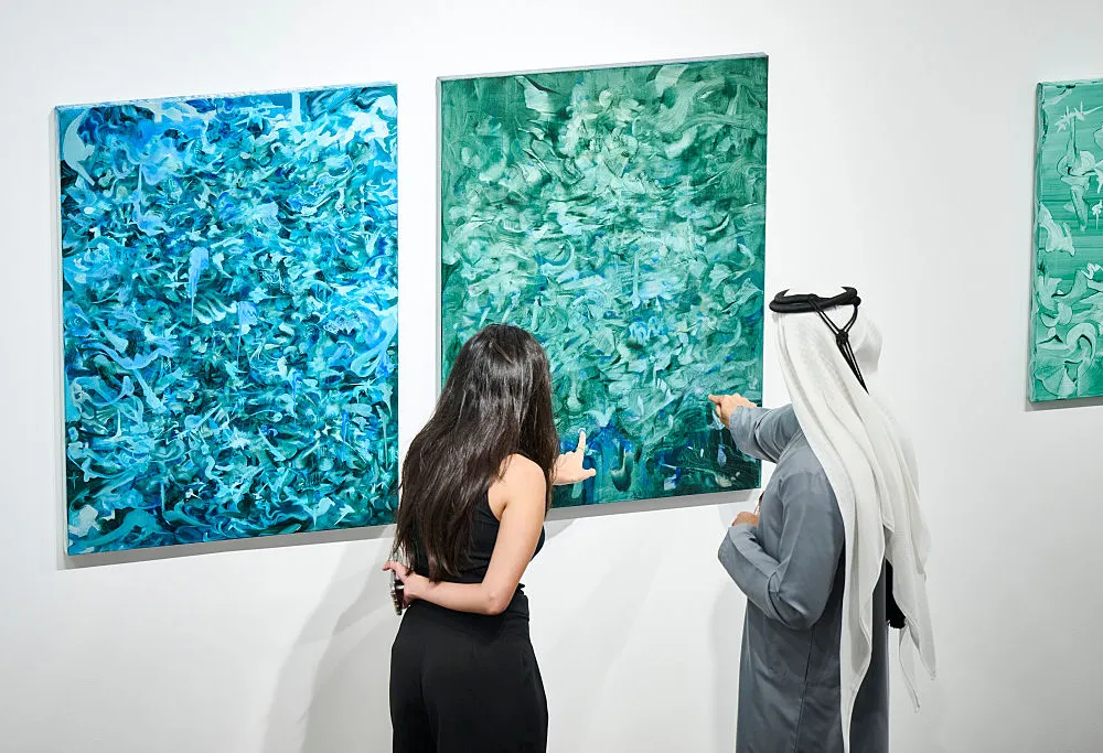 2025年のアート・ドバイの展示風景。Photo: Cedric Ribeiro/Getty Images for Art Dubai