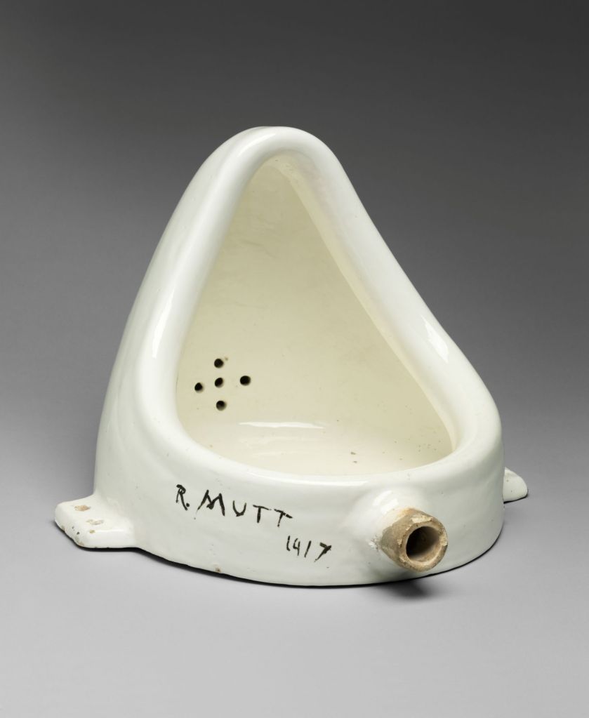 1950年版の《泉》（1917年作品の複製）。Photo: Philadelphia Art Museum: 125th Anniversary Acquisition. Gift (by exchange) of Mrs. Herbert Cameron Morris.