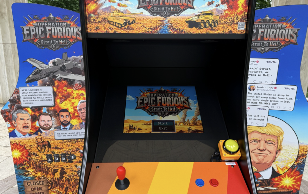 愛国心をピクセル化」したゲーム機が出現。トランプ政権の戦争
