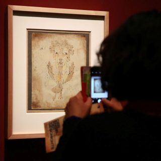 イラン戦争で輸送滞ったパウル・クレー《新しい天使》、ニューヨークで