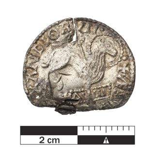 皮肉な護符」を金属探知機愛好家が発見──貨幣制度発展にも貢献した