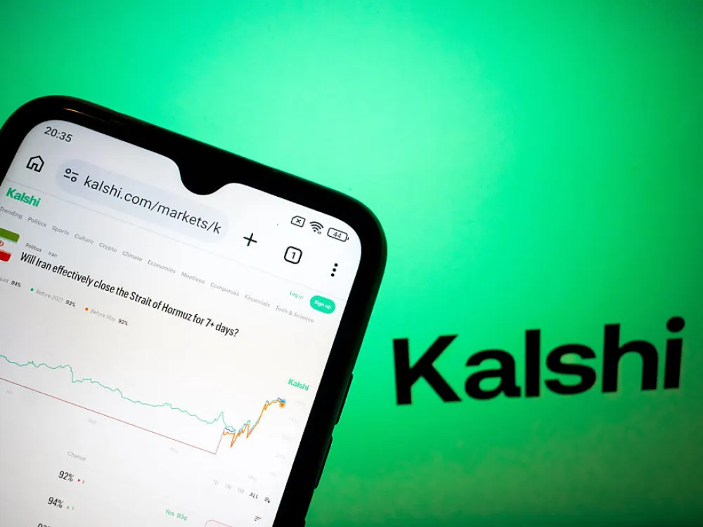 政治経済からスポーツまで、Kalshiではあらゆる出来事に金を賭けられる。Photo: Nikolas Kokovlis/NurPhoto via Getty Images