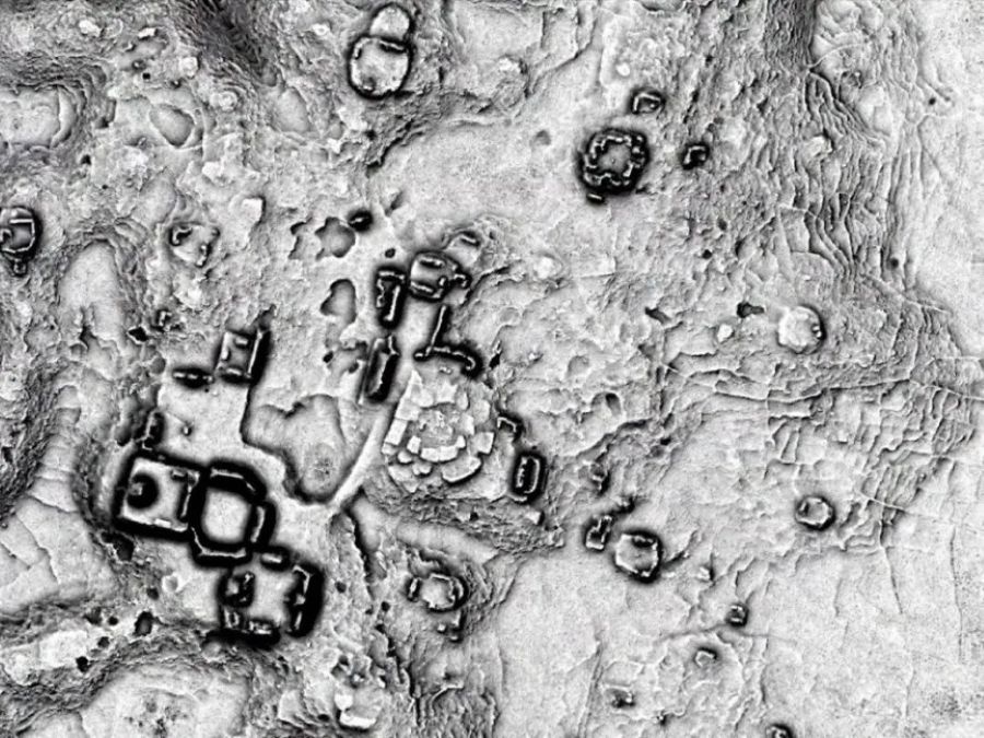 マヤ文明の失われた古代都市を1000年ぶりに発見──密林に眠っていた13メートルのピラミッドが姿を現す