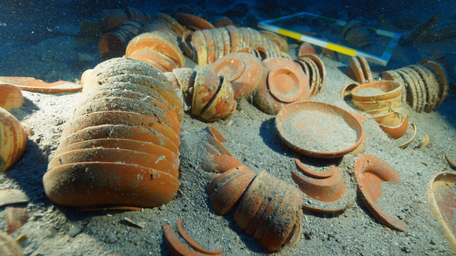 キケロも注文した古代ローマの高級食器を沈没船から数千点回収。2100年を経ても状態は良好