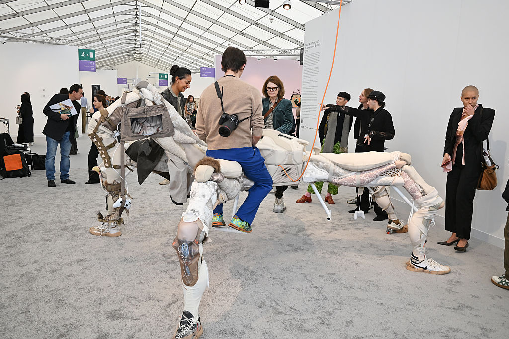 2026年10月14日、「フリーズ・アートフェア 2026」のVIPプレビューの様子。Photo: Dave Benett/Getty Images